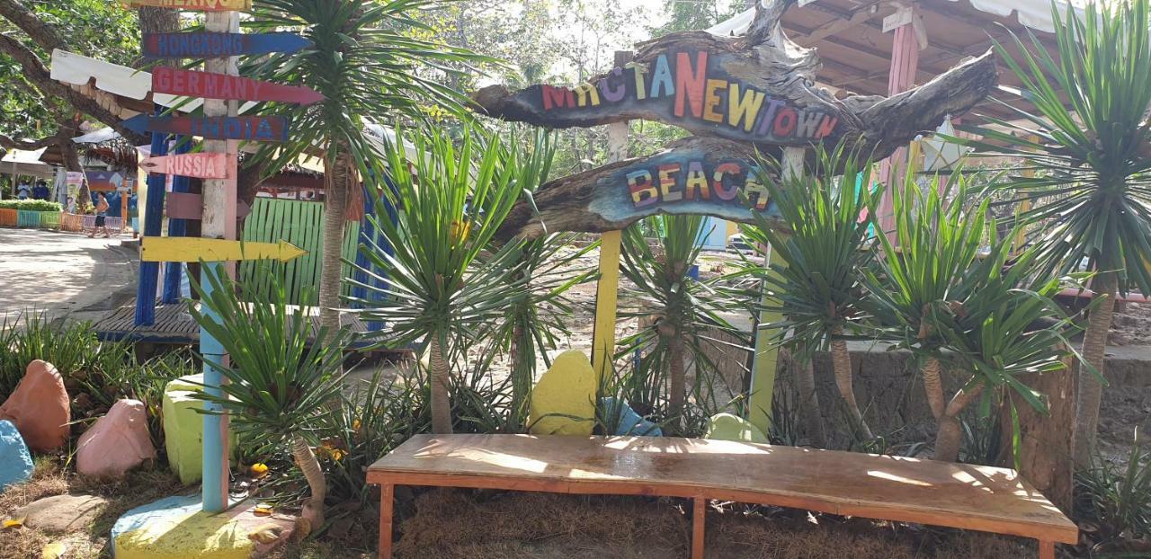 Mactan Newtown Condo With Garden And Ocean View 8Newtown Blvd Lapu-Lapu City Exteriör bild