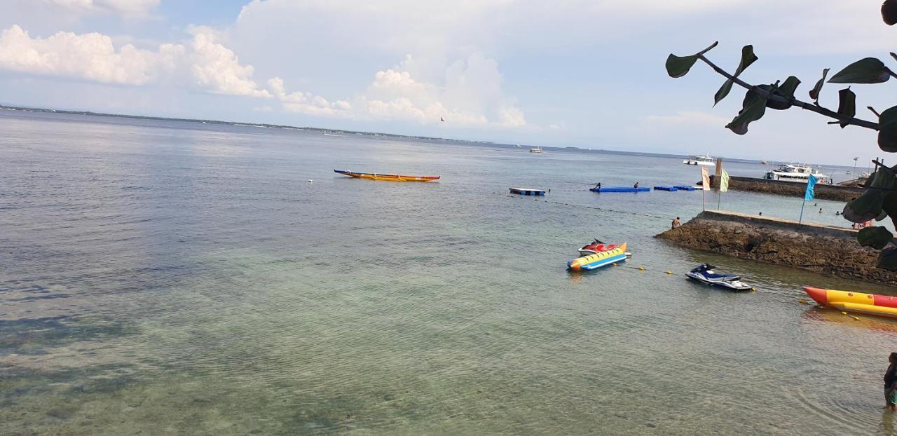 Mactan Newtown Condo With Garden And Ocean View 8Newtown Blvd Lapu-Lapu City Exteriör bild
